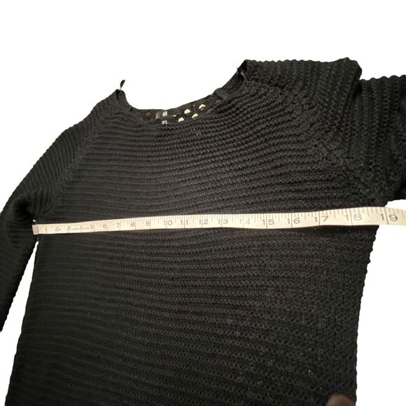 H&M Women's Black Knit Long Sleeve Sweater Light weight Medium - Picture 12 of 12